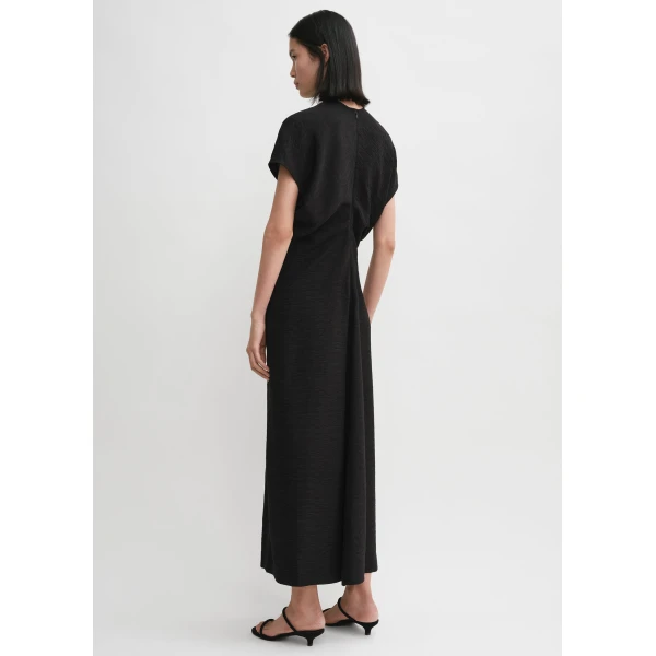 Totême Slouch waist crinkled dress in Black - Dresses - Scandinavian Minimalist Luxury at Luxury Shoes 