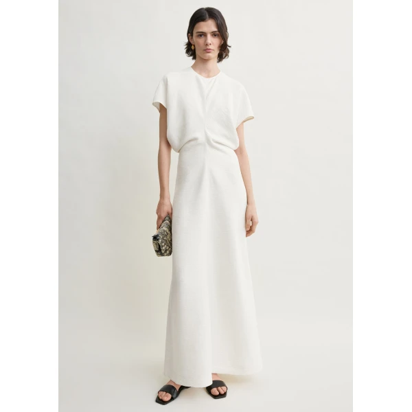 Totême Slouch waist dress in Off-white - Dresses - Scandinavian Minimalist Luxury at Luxury Shoes 