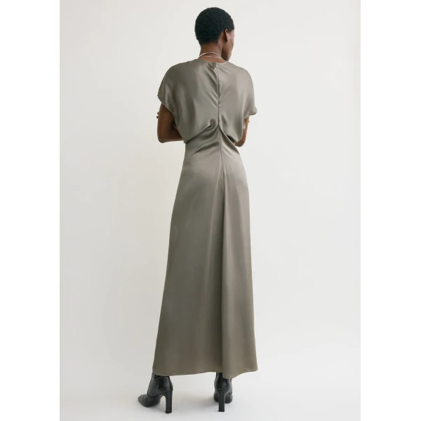 Totême Slouch waist dress in Taupe - Dresses - Scandinavian Minimalist Luxury at Luxury Shoes 
