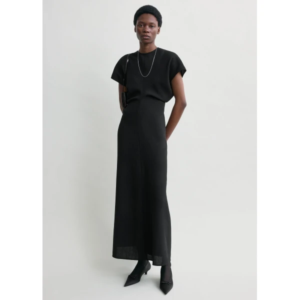 Totême Slouch waist wool dress in Black - Dresses - Scandinavian Minimalist Luxury at Luxury Shoes 