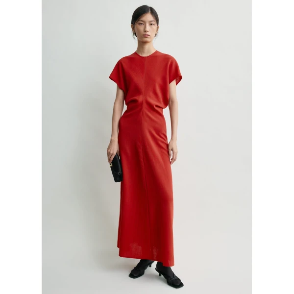Totême Slouch waist wool dress in Poppy - Dresses - Scandinavian Minimalist Luxury at Luxury Shoes 