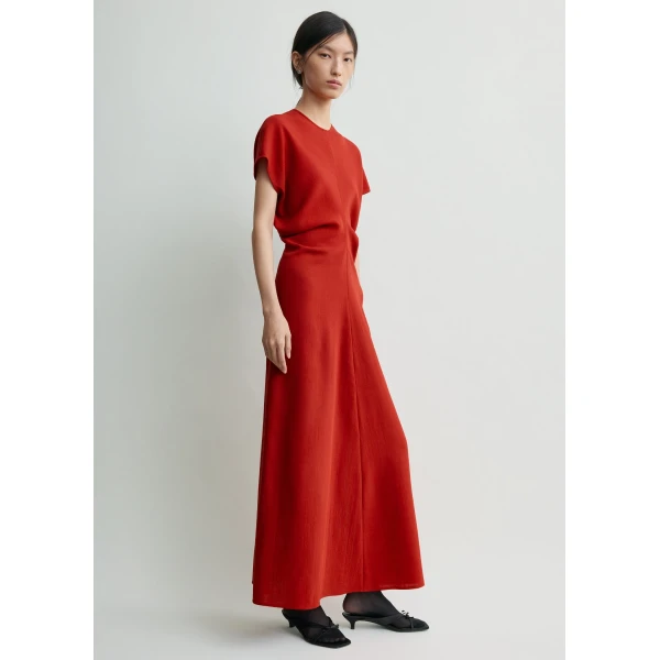Totême Slouch waist wool dress in Poppy - Dresses - Scandinavian Minimalist Luxury at Luxury Shoes 