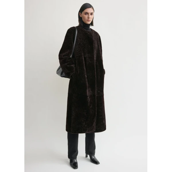 Totême Soft shearling coat in Bark - Coats - Scandinavian Minimalist Luxury at Luxury Shoes 