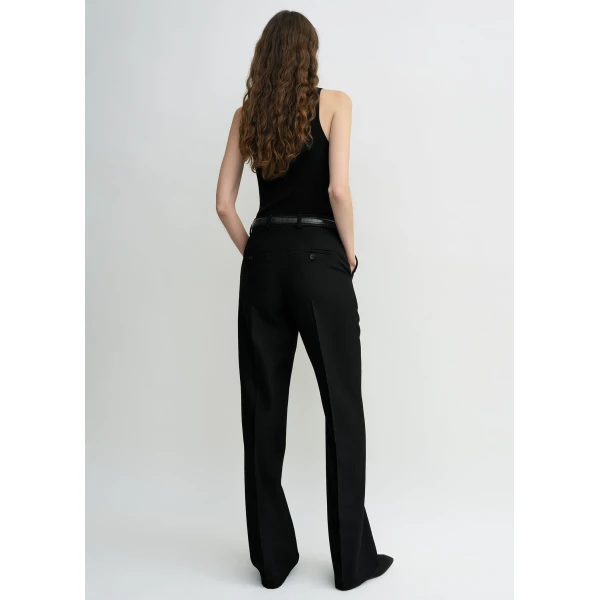 Totême Straight suit trousers in Black - Pants - Scandinavian Minimalist Luxury at Luxury Shoes 