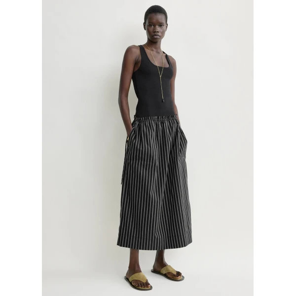 Totême Striped drawstring skirt in Black / White - Skirts - Scandinavian Minimalist Luxury at Luxury Shoes 