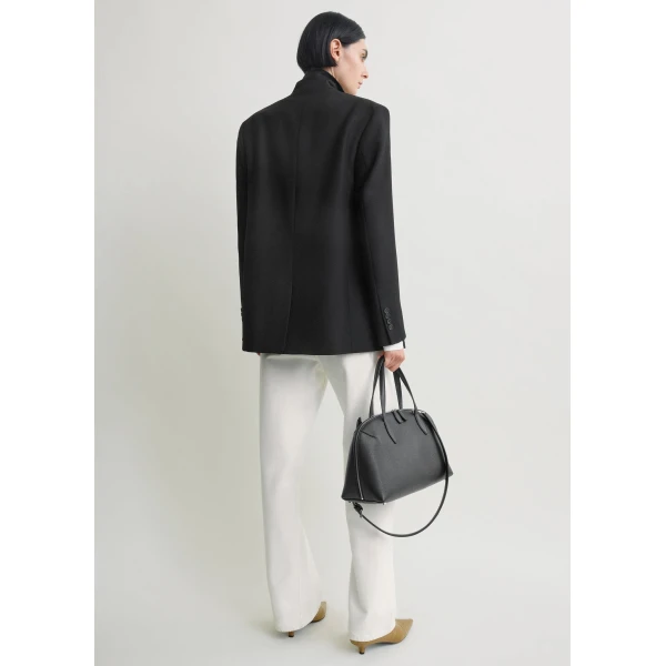 Totême Tailored blazer in Black - Jackets - Scandinavian Minimalist Luxury at Luxury Shoes 