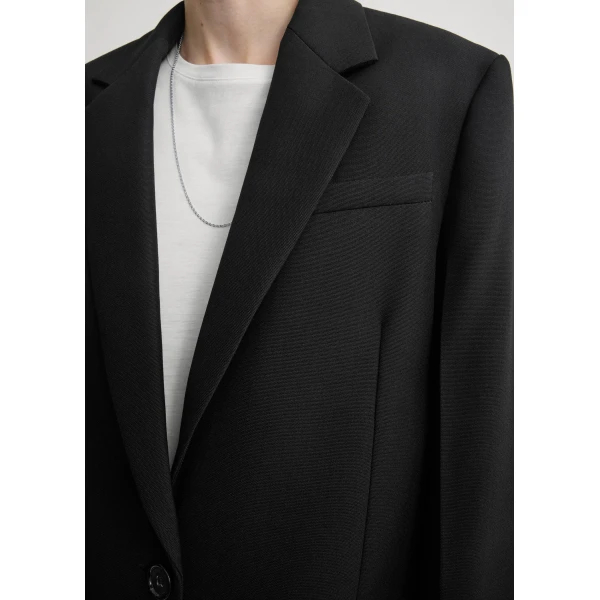 Totême Tailored blazer in Black - Jackets - Scandinavian Minimalist Luxury at Luxury Shoes 