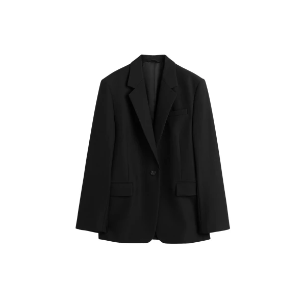 Totême Tailored blazer in Black - Jackets - Scandinavian Minimalist Luxury at Luxury Shoes 