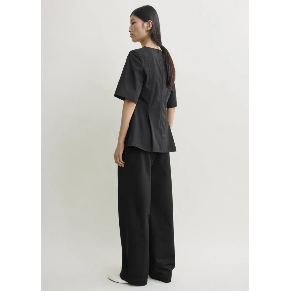 Totême Tailored cotton top in Black - Tops - Scandinavian Minimalist Luxury at Luxury Shoes 