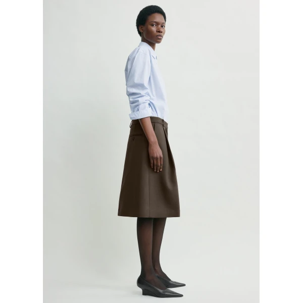 Totême Tailored pleat skirt in Bark - Skirts - Scandinavian Minimalist Luxury at Luxury Shoes 