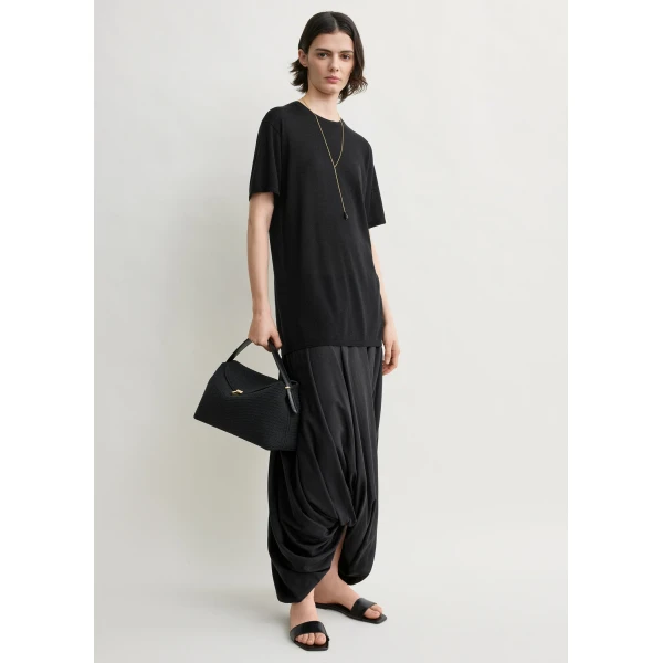 Totême Tee knit in Black - Tops - Scandinavian Minimalist Luxury at Luxury Shoes 