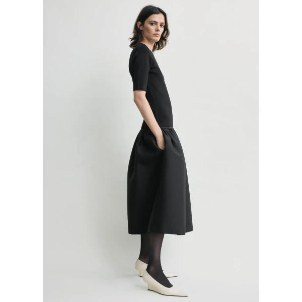 Totême Twinflower tee dress in Black - Dresses - Scandinavian Minimalist Luxury at Luxury Shoes 
