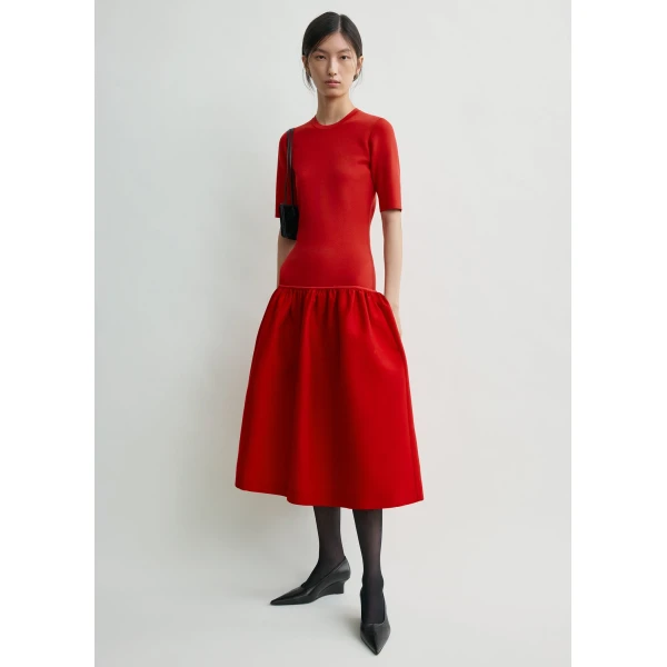 Totême Twinflower tee dress in Poppy - Dresses - Scandinavian Minimalist Luxury at Luxury Shoes 