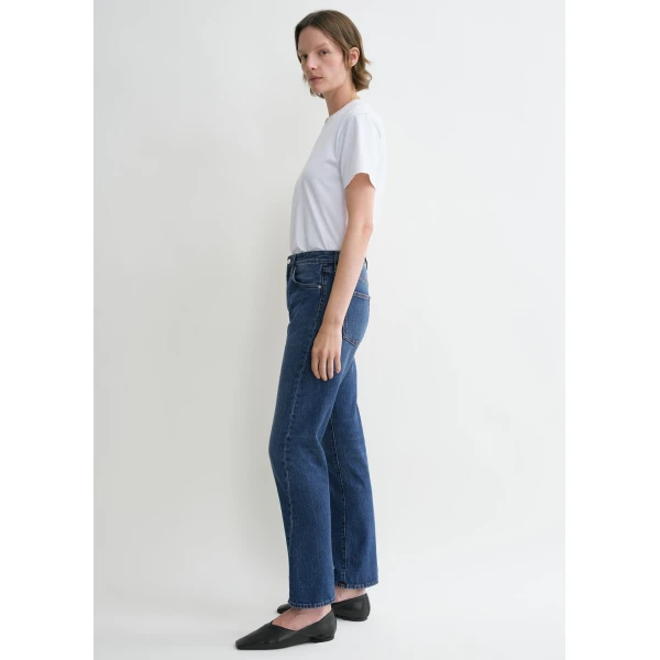 Totême Twisted seam denim in Washed blue - Pants - Scandinavian Minimalist Luxury at Luxury Shoes 