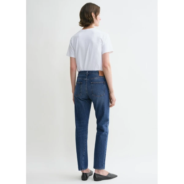 Totême Twisted seam denim in Washed blue - Pants - Scandinavian Minimalist Luxury at Luxury Shoes 