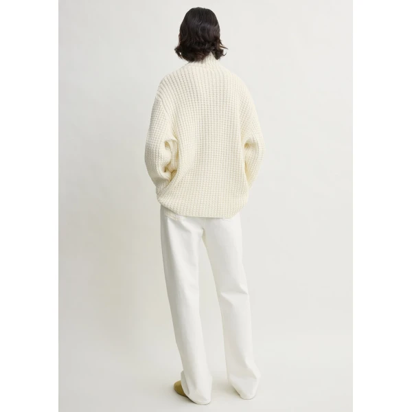 Totême Whipstitch knit in Milk - Knitwear - Scandinavian Minimalist Luxury at Luxury Shoes 