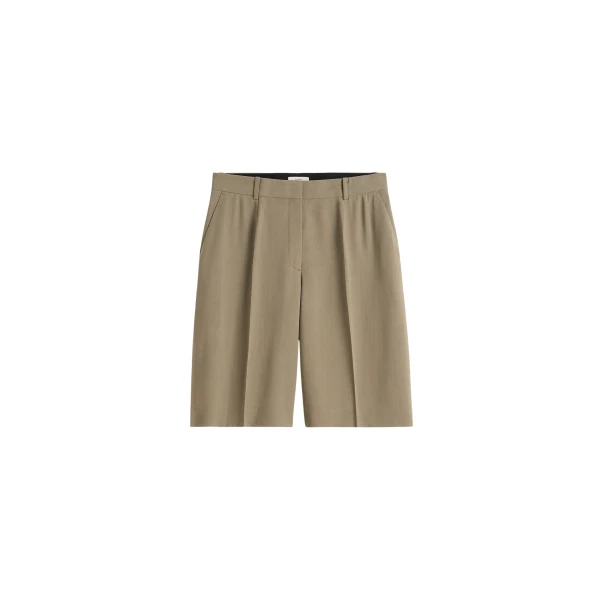 Totême Wide fluid shorts in Taupe - Shorts - Scandinavian Minimalist Luxury at Luxury Shoes 