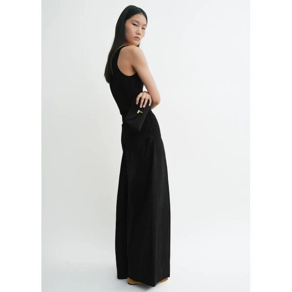 Totême Wide summer trousers in Black - Pants - Scandinavian Minimalist Luxury at Luxury Shoes 