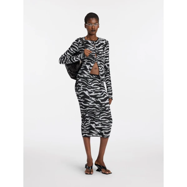 White and black midi skirt