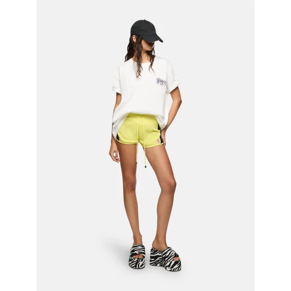 White and multicolor t-shirt