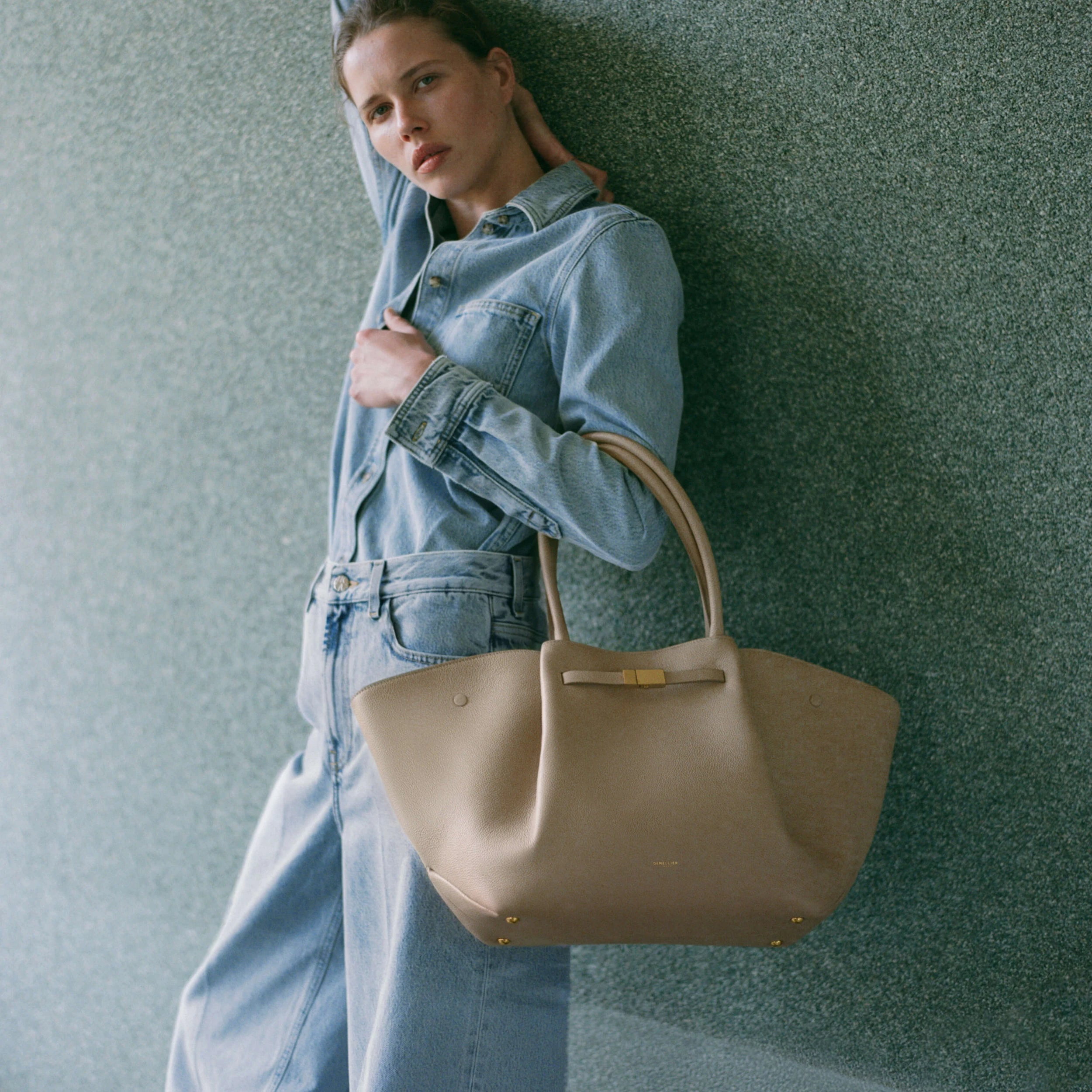 DeMellier The New York structured leather shoulder bag in light taupe, handcrafted in Europe