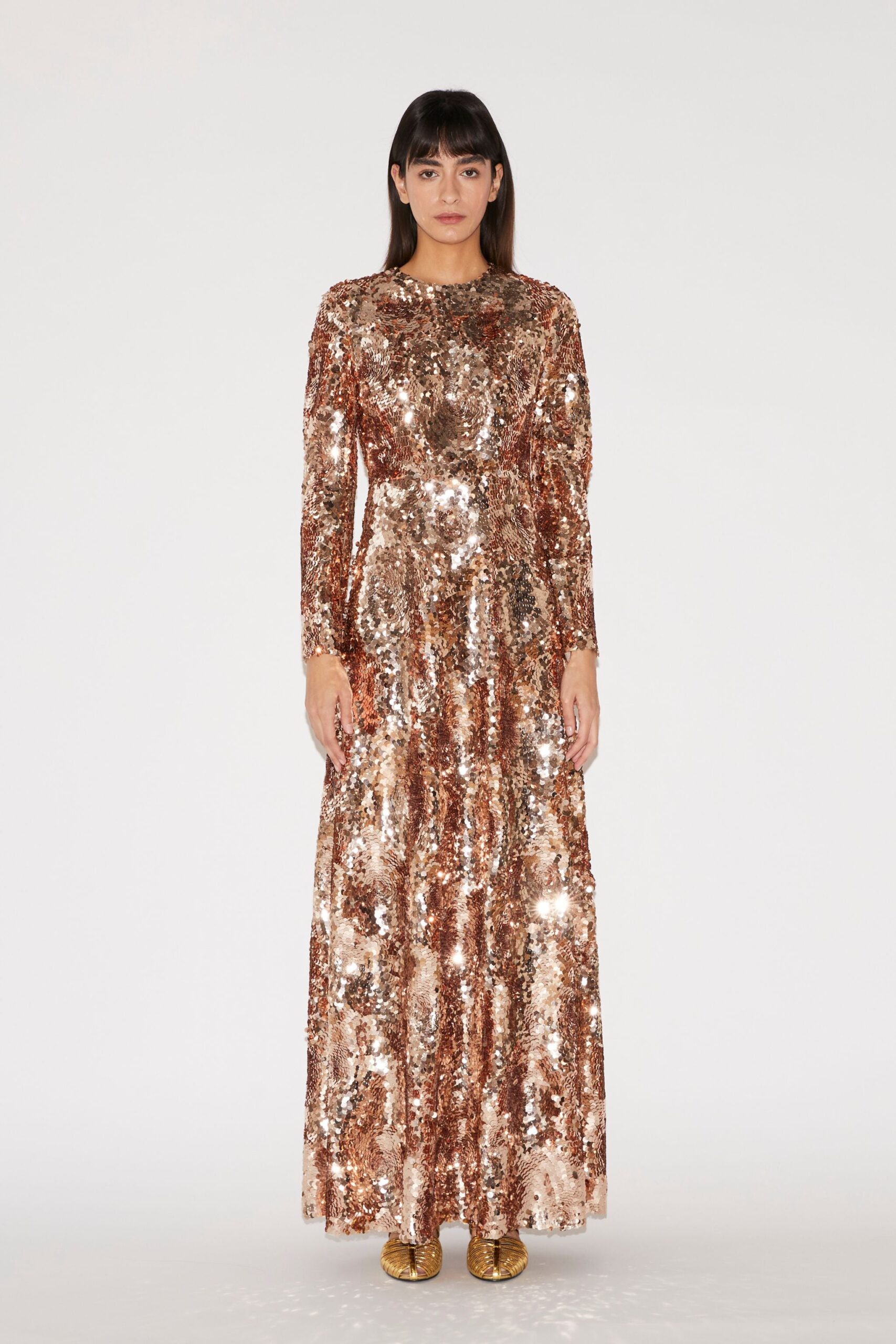 Huishan Zhang Delphi gown in gold sequins from the Pre-Fall 2026 collection