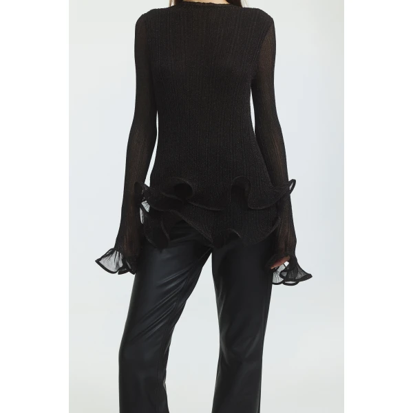 Black Metallica knitwear